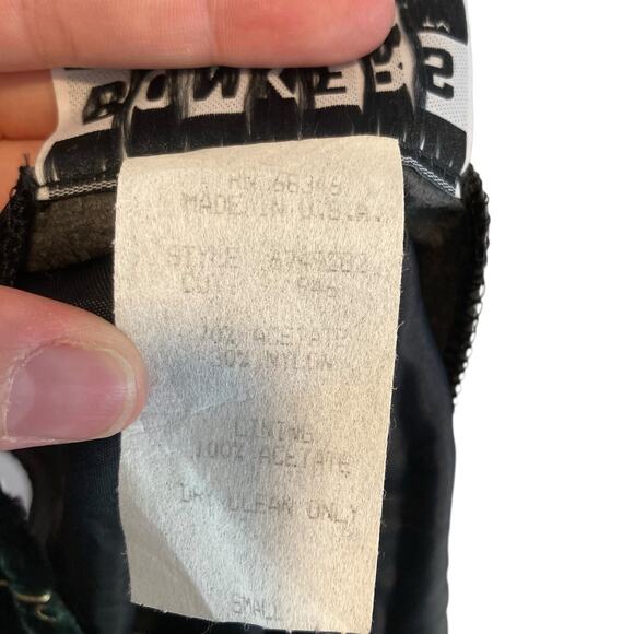 Vintage Velvet Vest Womens Sz Medium Green Gold Embroidered Victorian Romantic - Picture 14 of 16